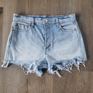 GAP Cheeky Short High Rise 3" Light Wash Size 10